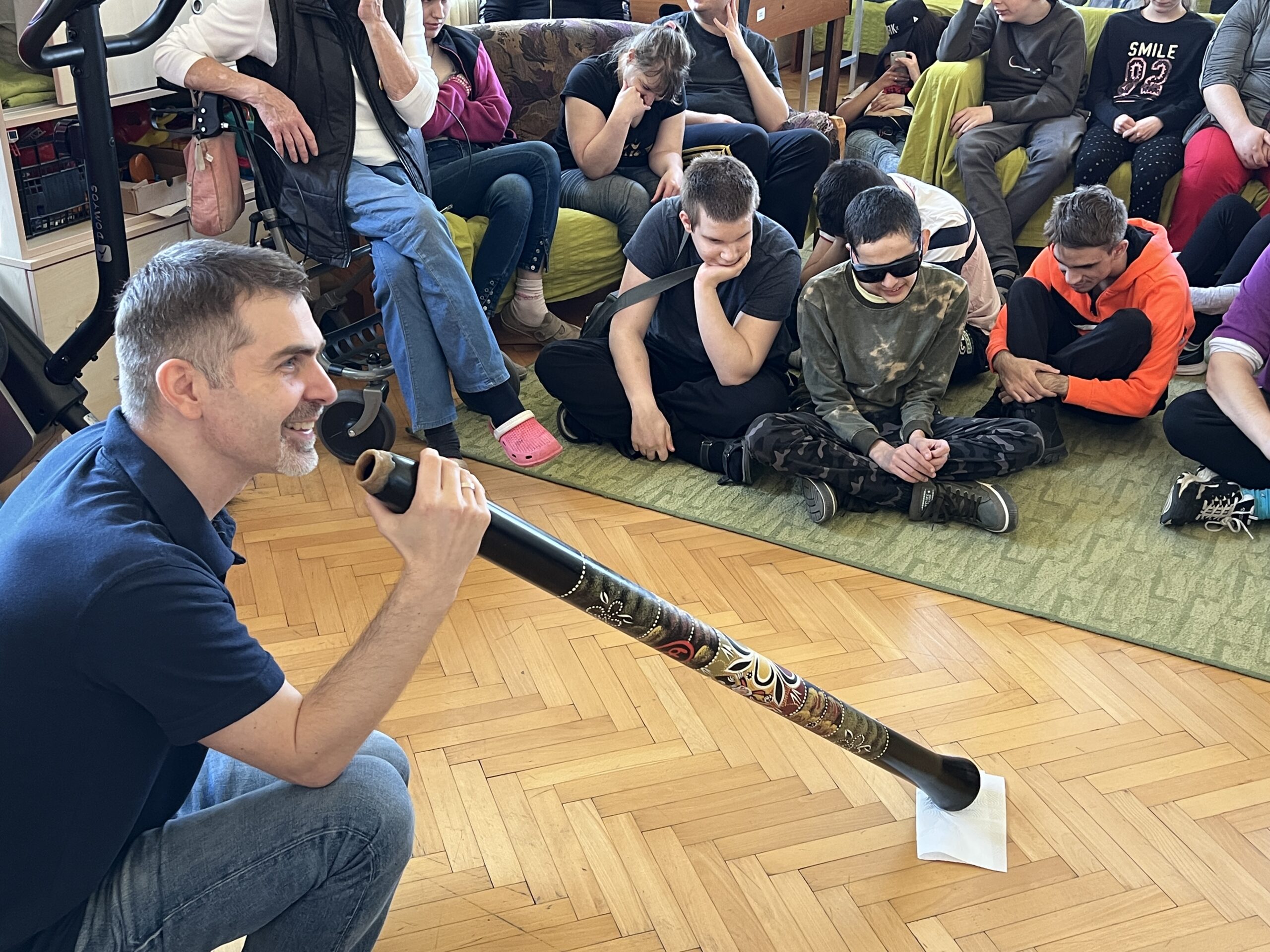 Vaskó Gergely, a didgeridoo, a kagyló és az érdeklődők társasága